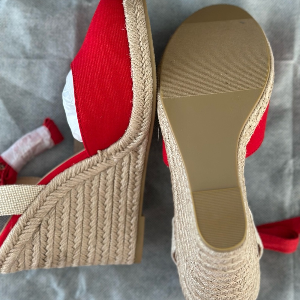 Shoe Dazzle “CONNEE” Red Espadrille Wedge Sandals - Picture 5 of 6